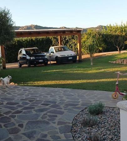 Apartmán Casa Marta Enas Exteriér fotografie